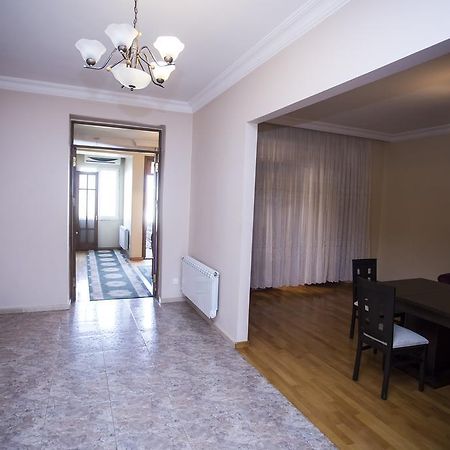 Batumi City Center Apartment Bagian luar foto